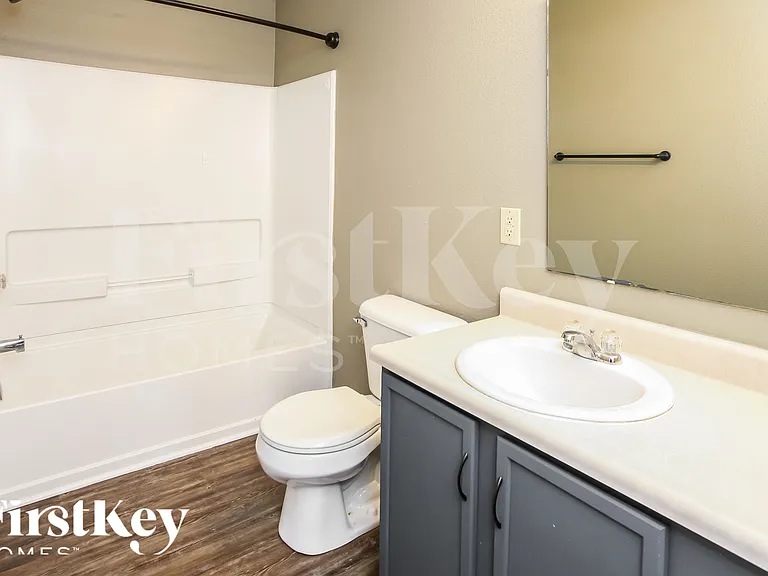15498 Border Dr — Photo 12