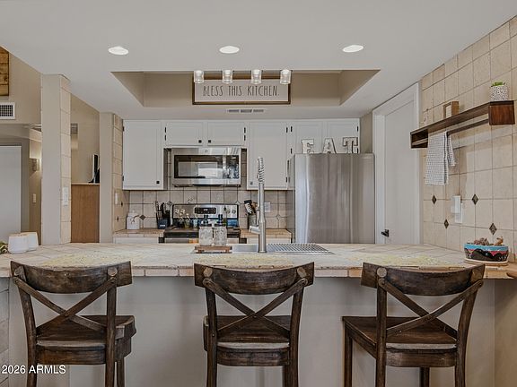 2nd image of 1342 W EMERALD Avenue #278