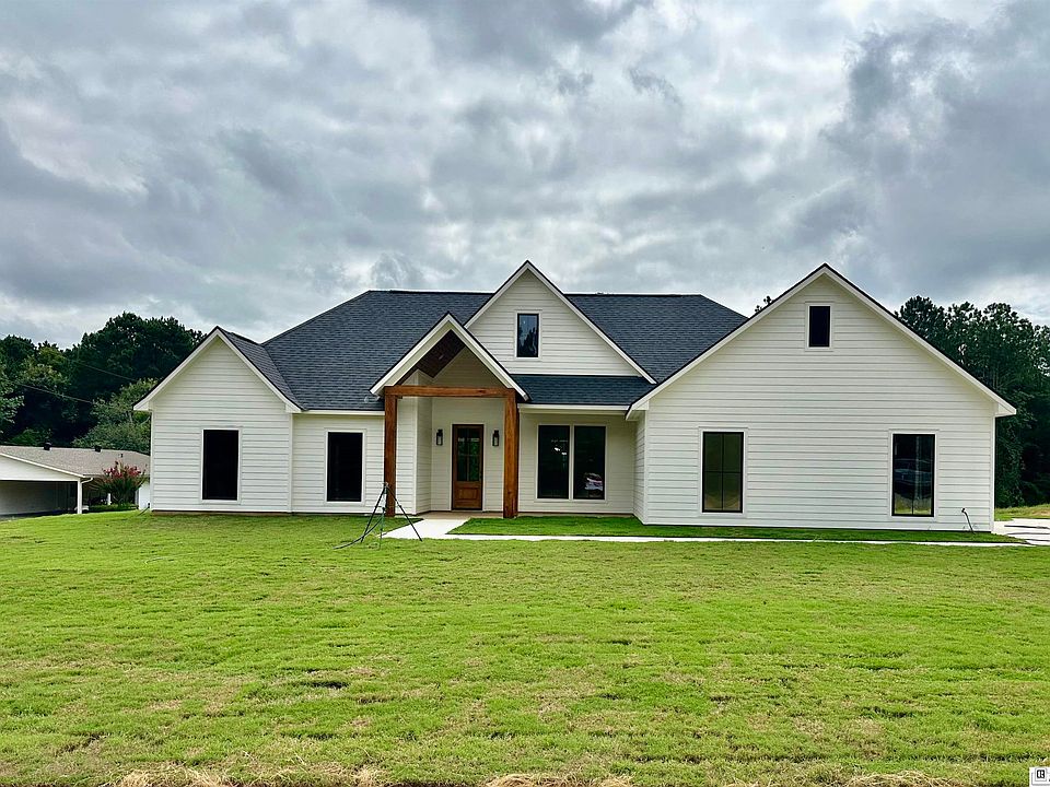 1st image of 1015 New Hope Rd