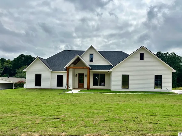 1015 New Hope Rd, Choudrant, LA 71227