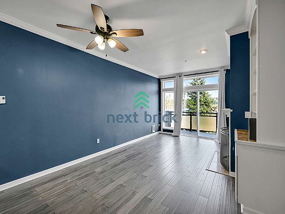 5th image of 3841 175th Ave NE APT 4