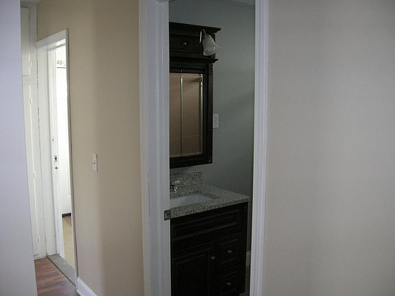3rd image of 412 Tremont St