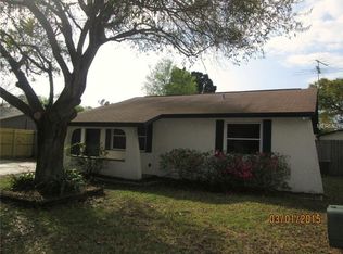 6716 Preston Ct, Tampa, FL 33615