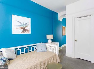 1331 Chestnut St #15XX, Philadelphia, PA 19107
