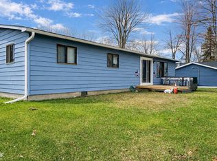 4800 Maxson Dr, Hope, MI 48628