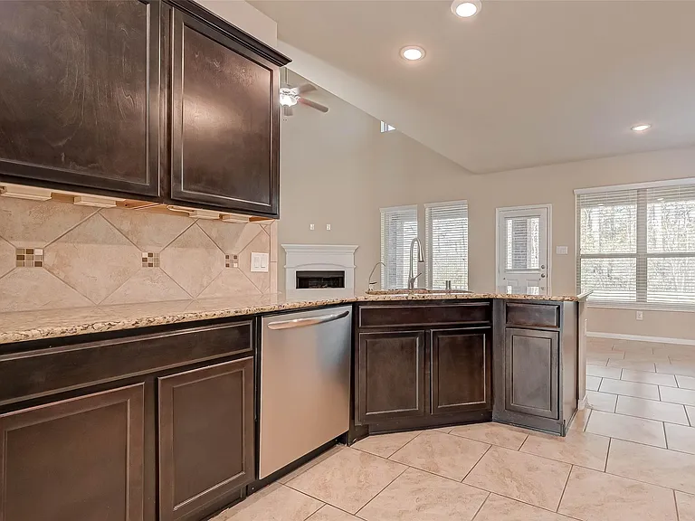 5340 Pointe Spring Xing — Photo 20