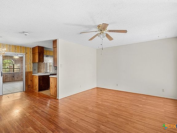 5th image of 2803 Lawndale St