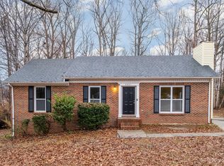 5801 Woodrock Ct, Charlotte, NC 28214