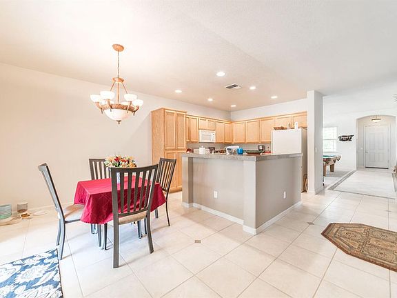 5th image of 523 Aspen Meadows Way