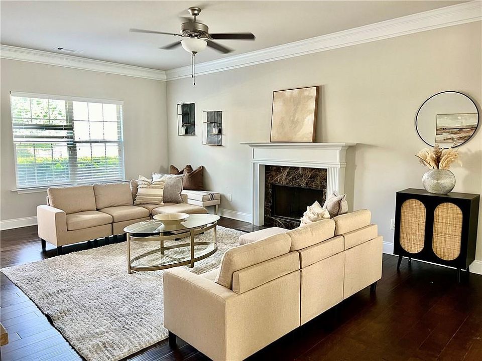 1st image of 4190 Towncastle Ln