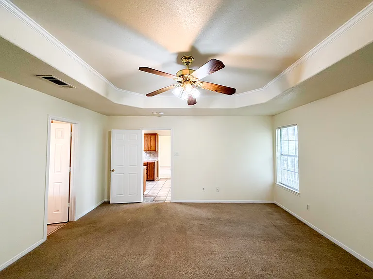 1505 High Chapparal Dr — Photo 16