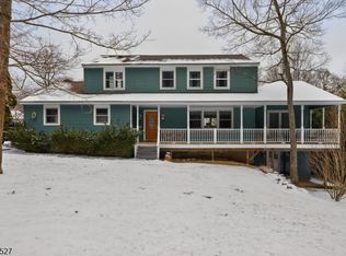 30 Tanglewood Dr, Vernon Twp., NJ 07422