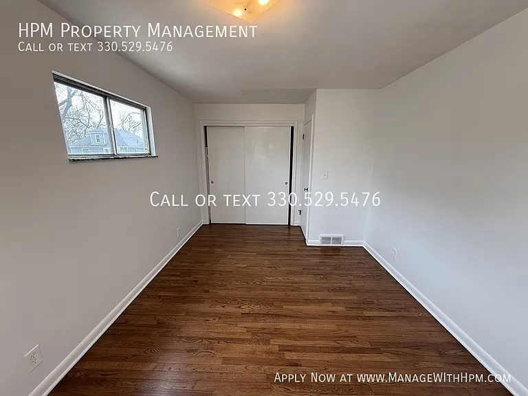 15 W York St — Photo 18