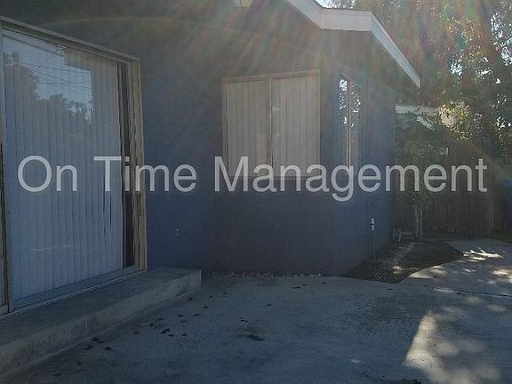 5th image of 1859 Raymond Ave APT B