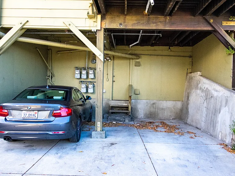 1 Hoffman Ave #C — Photo 27