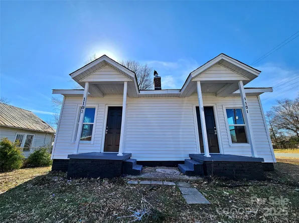 1101-1103 N Anthony St, Burlington, NC 27217