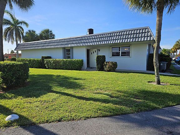 2nd image of 2886 E Fernley Dr Drive E #1