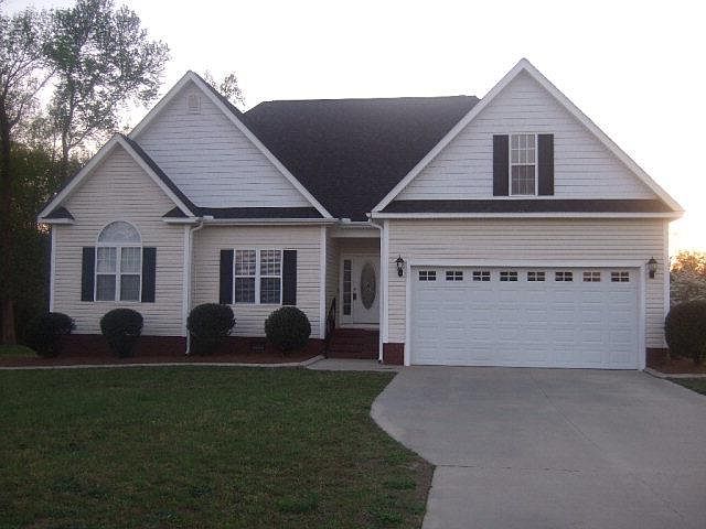 1st image of 100 Peppermint Pl
