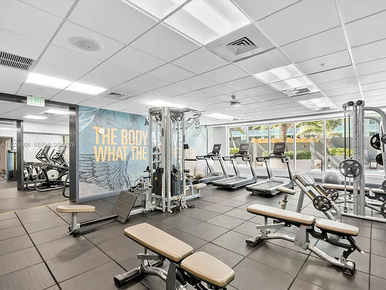 1750 N Bayshore Dr #5601 — Photo 29