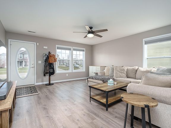 4th image of 1512 Notley Field Ln