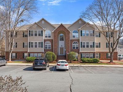 212 Mill Pond Dr, Winston Salem, NC, 27106