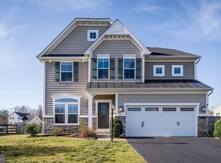 2504 Cornell Dr, Fredericksburg, VA 22408