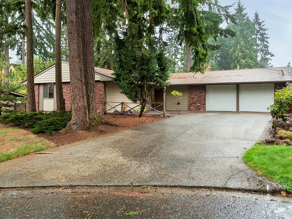 1st image of 13779 NE 75th Pl