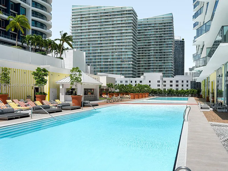 1300 S Miami Ave #5210 — Photo 27