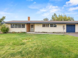 10242 McGuire Ave, Klamath Falls, OR 97603