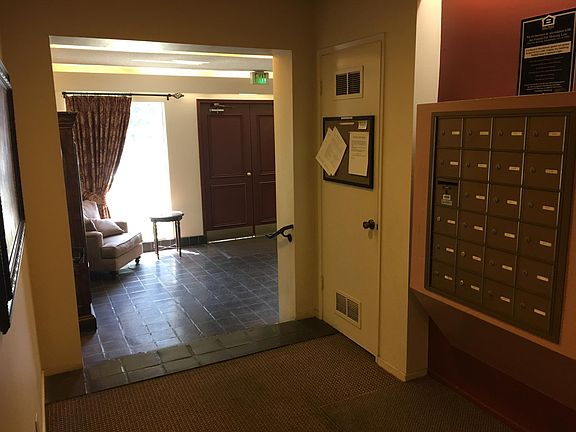 5th image of 400 S Mentor Ave APT 203