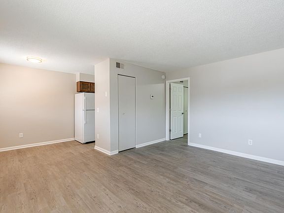 Unit Photo