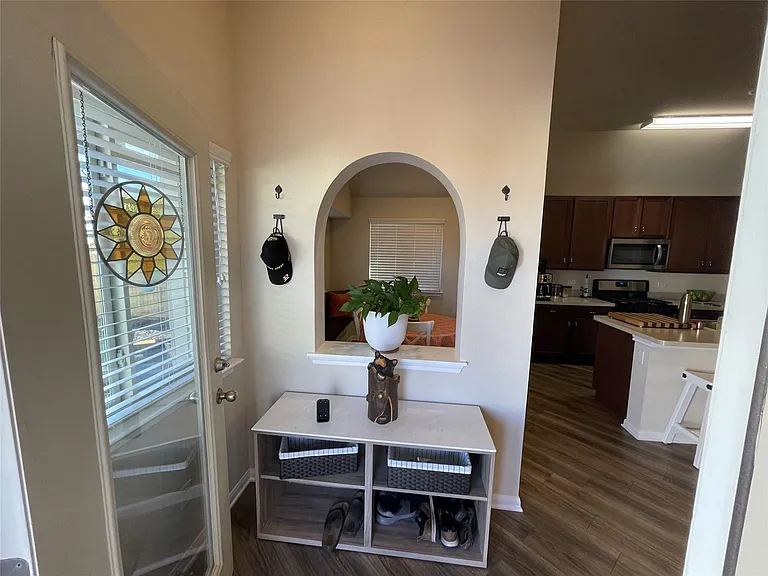 108 Lasino Dr — Photo 4