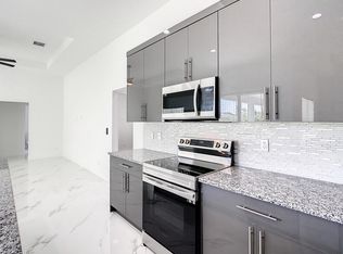 325 SW Becker Rd, Port Saint Lucie, FL 34953