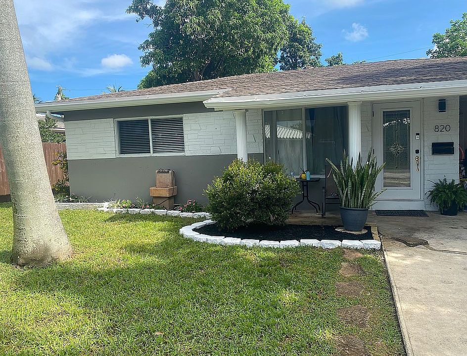 1st image of 820 NE 47th Ct