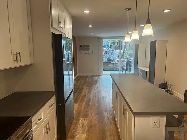 4545 Collwood Blvd — Photo 1