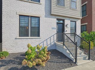 2916 Robertson Ave, Cincinnati, OH 45209