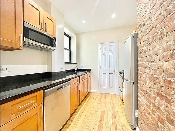 2nd image of 217 E 22nd St APT 6