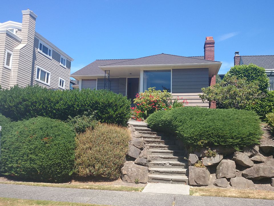1st image of 2406 Rosemont Pl W