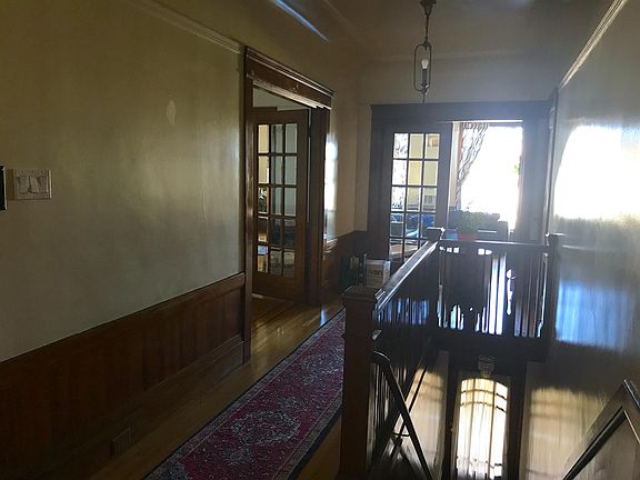 4th image of 1075 Union St #1075