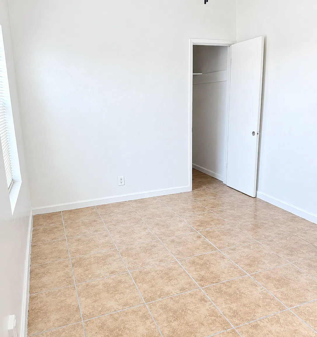 715 North Brown Street - 1 — Photo 2