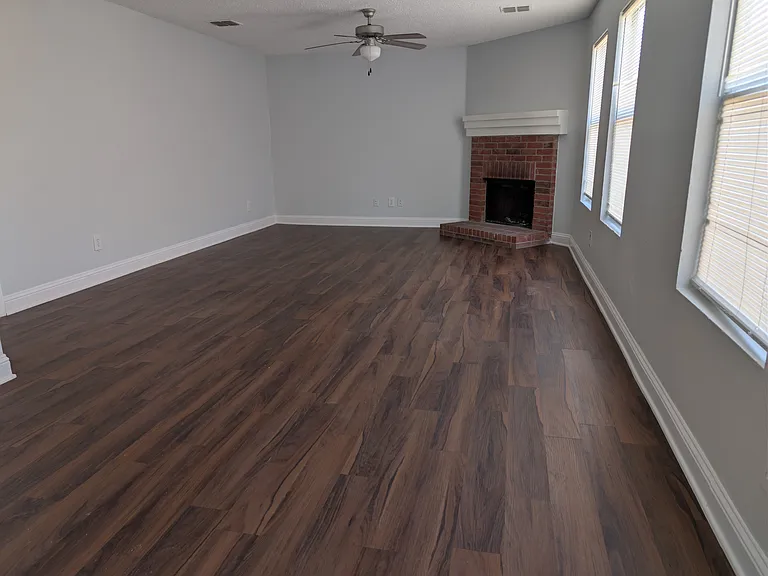 4512 Wedgewood Dr — Photo 6