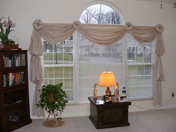 2nd image of 12804 Dawn Dr