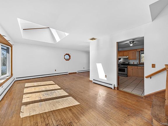 5th image of 5 Loch Invar Lane