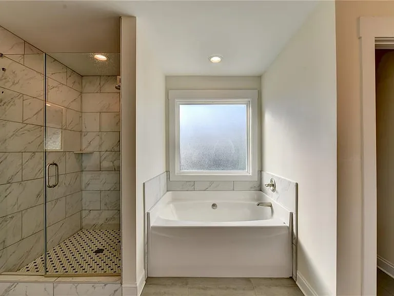 45 Sudderth St — Photo 23