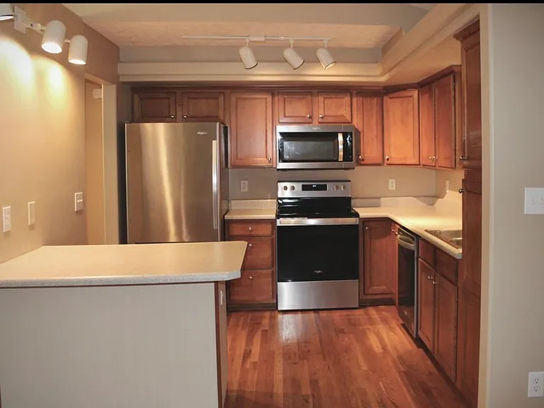 2509 Sun Seeker Ct — Photo 6