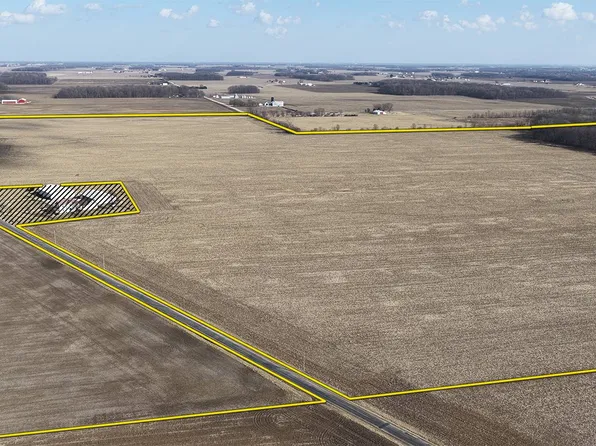 W Henry Rd, South Whitley, IN 46787