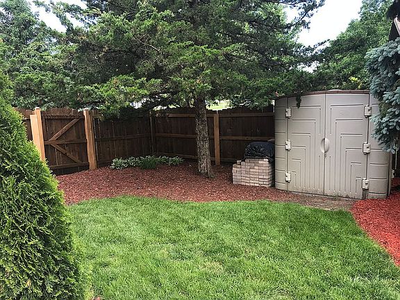 2nd image of 24932 W Prairie Dr
