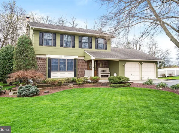 457 Walker Ave, Ewing, NJ 08628