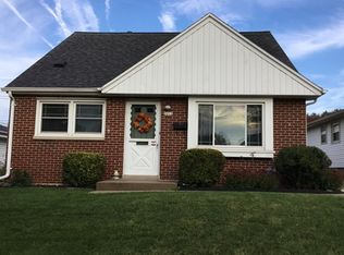 2012 S 97th St, West Allis, WI 53227