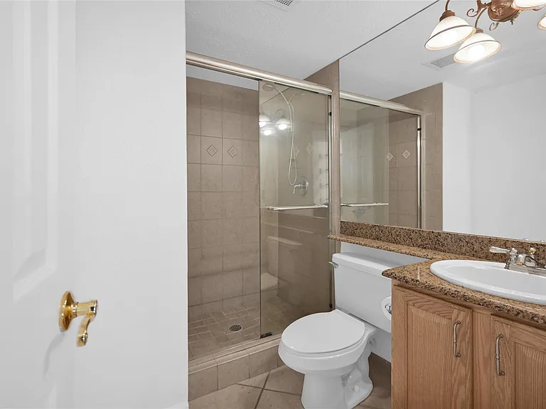1515 E Broward Blvd #126 — Photo 30